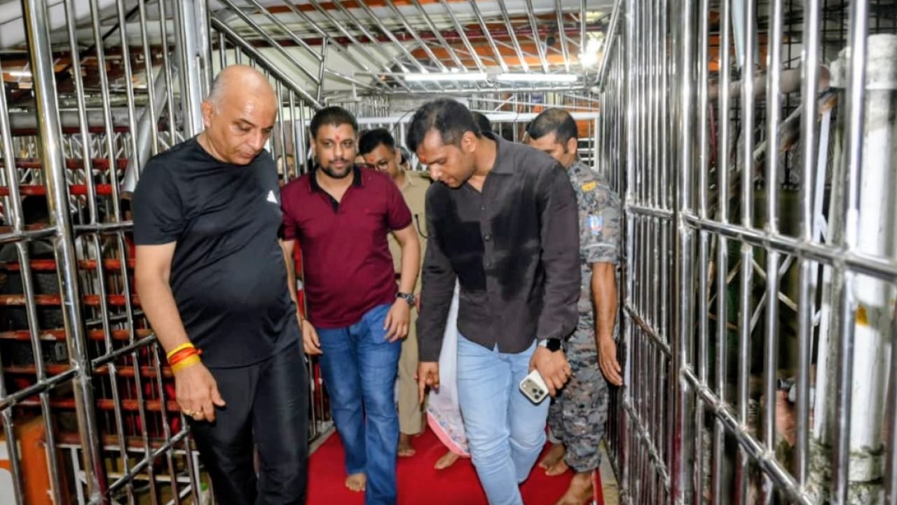 बाबा बैद्यनाथ मंदिर में नए फुट ब्रिज का उद्घाटन, श्रद्धालुओं को मिलेगी बड़ी राहत